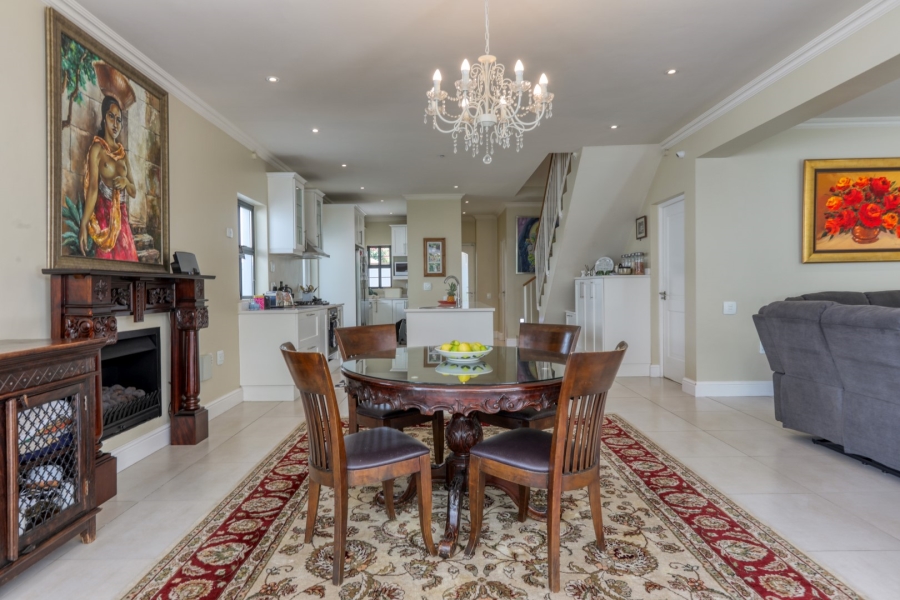 4 Bedroom Property for Sale in Newlands Western Cape